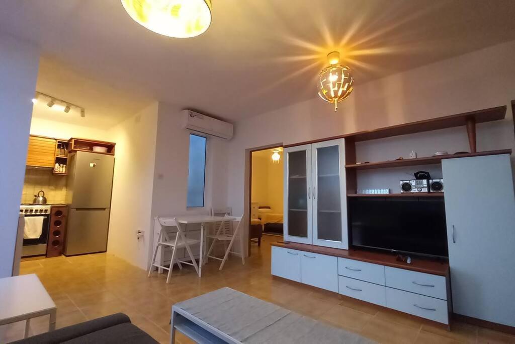 ויקטוריה Sunset Suite מראה חיצוני תמונה