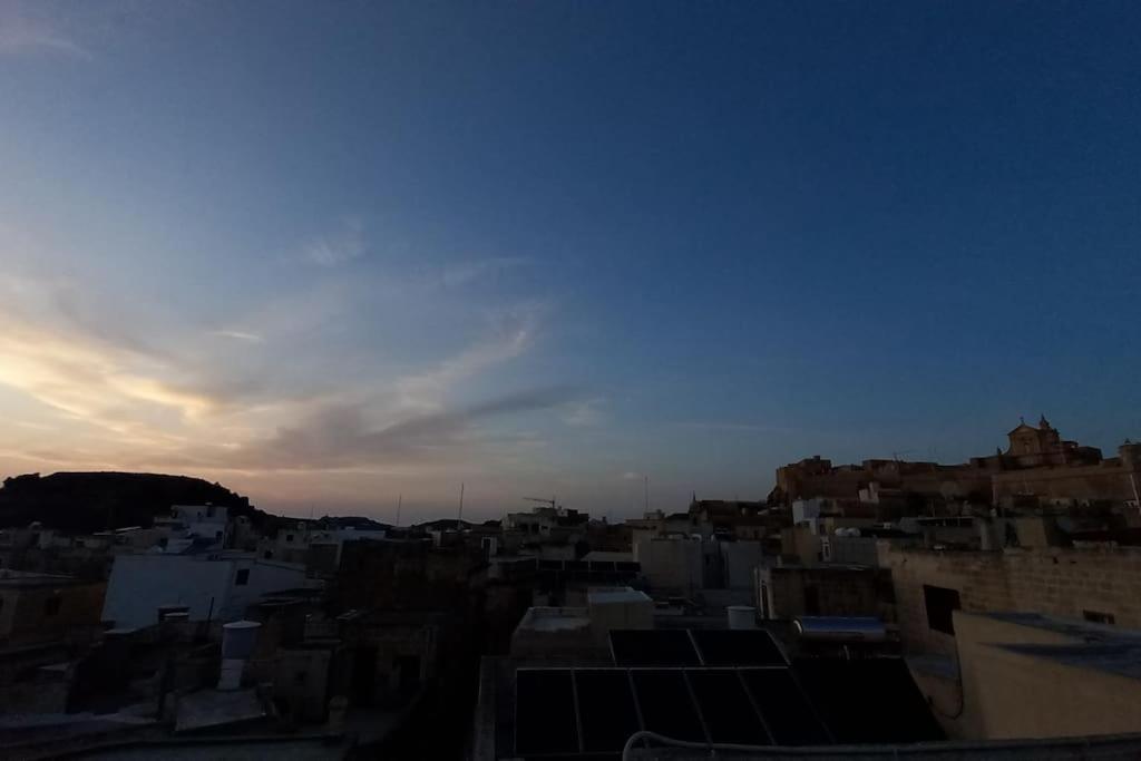 ויקטוריה Sunset Suite מראה חיצוני תמונה